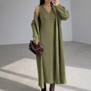 Elegant Ribbed High Neck Bodycon Overcoat Set - Olive Green